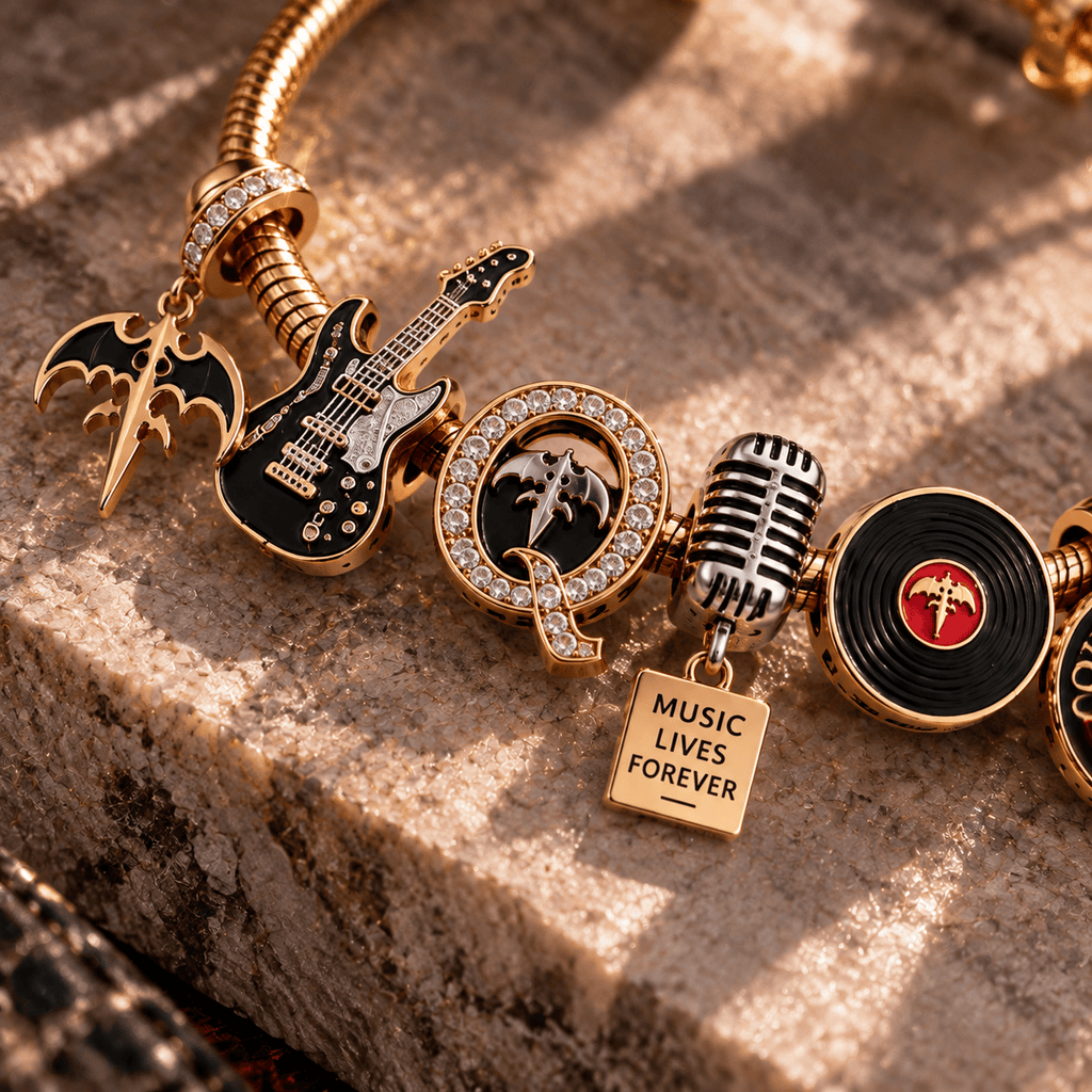 QSC Gold Charm Bracelet Set PTT